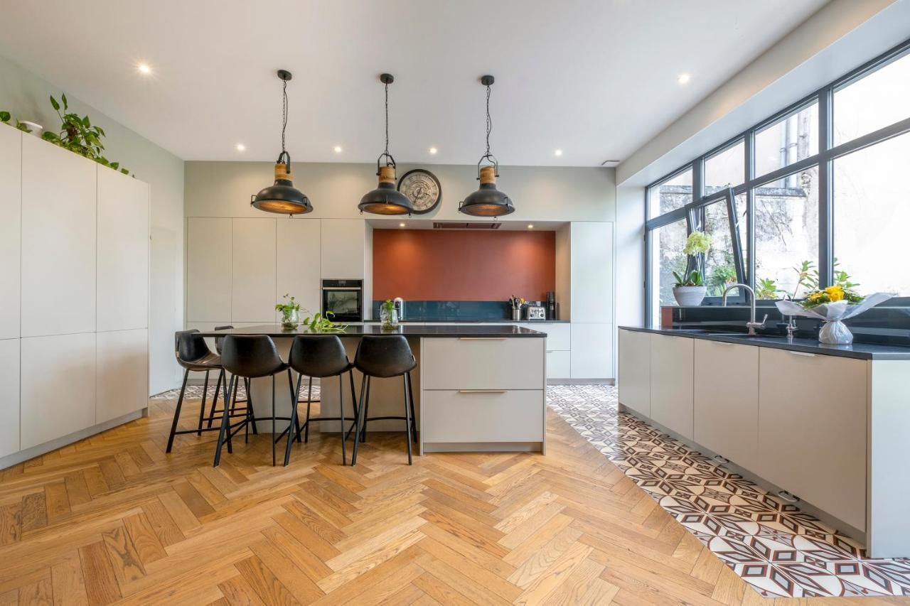 Escale Rochelaise, Gite Urbain Avec Spa Bain Nordique Et Sauna Tonneau ラ・ロシェル エクステリア 写真
