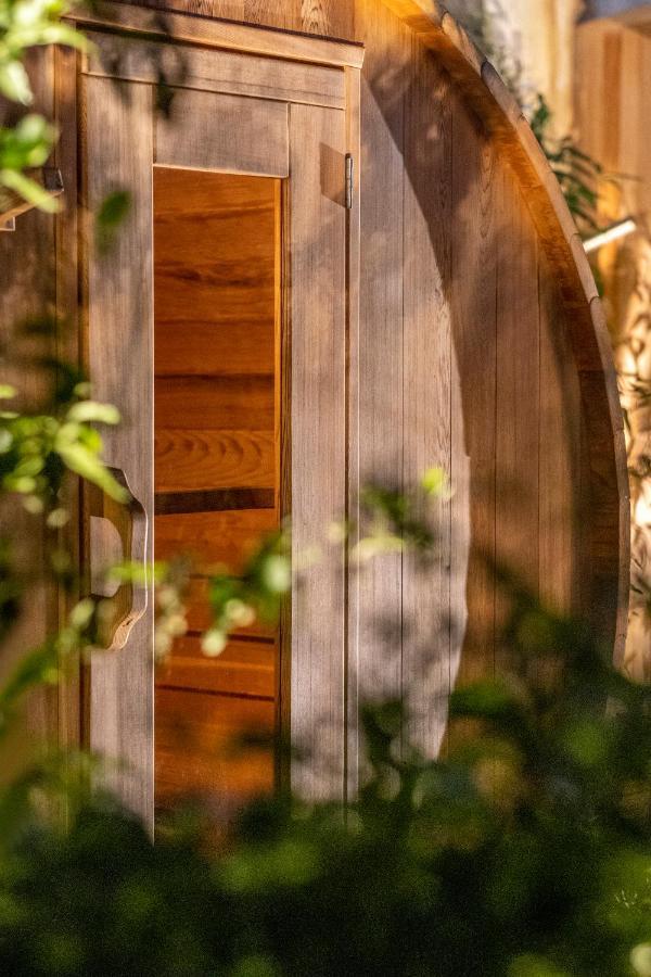 ラ・ロシェル Escale Rochelaise, Gite Urbain Avec Spa Bain Nordique Et Sauna Tonneauヴィラ エクステリア 写真