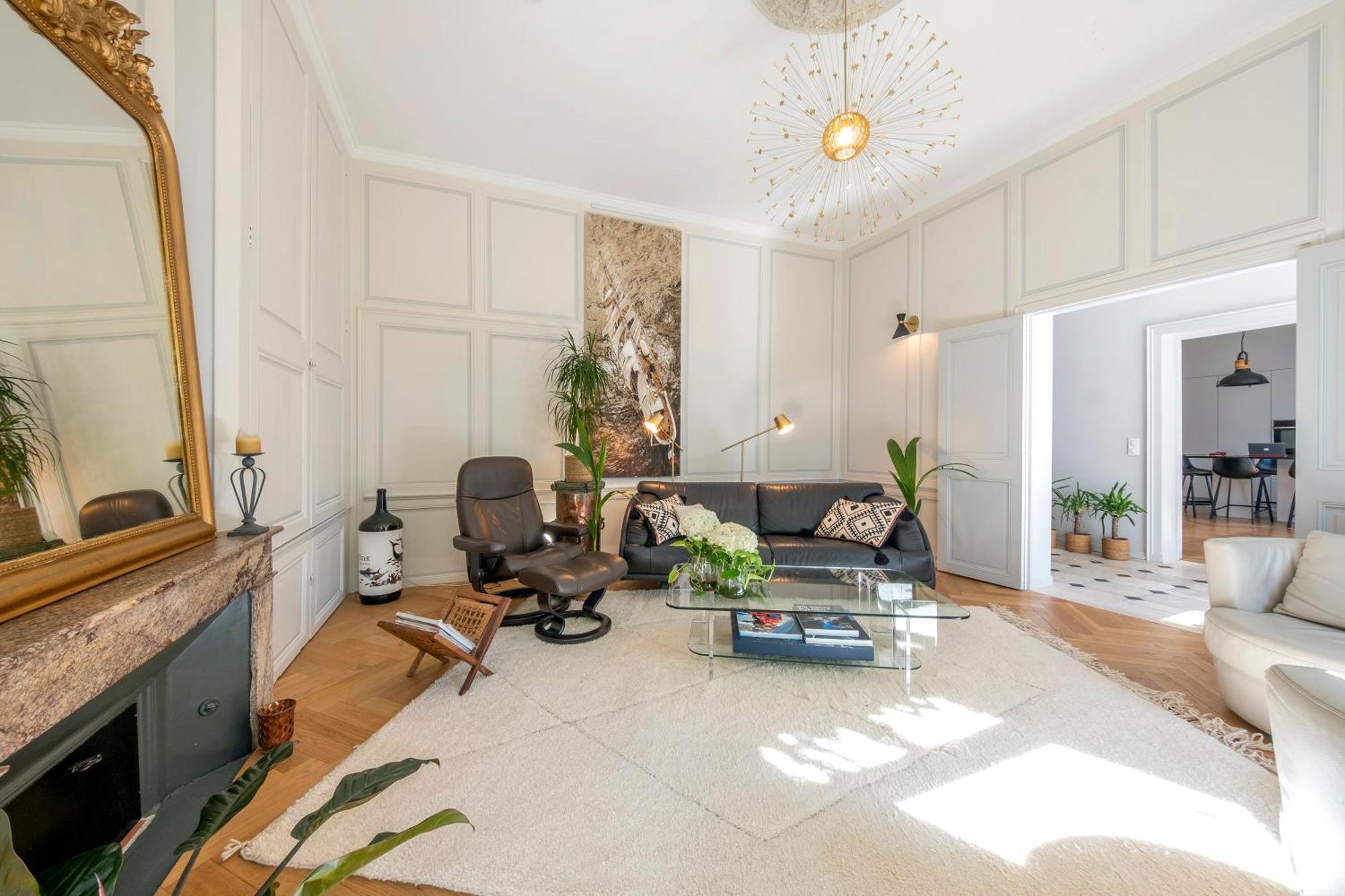 Escale Rochelaise, Gite Urbain Avec Spa Bain Nordique Et Sauna Tonneau ラ・ロシェル エクステリア 写真