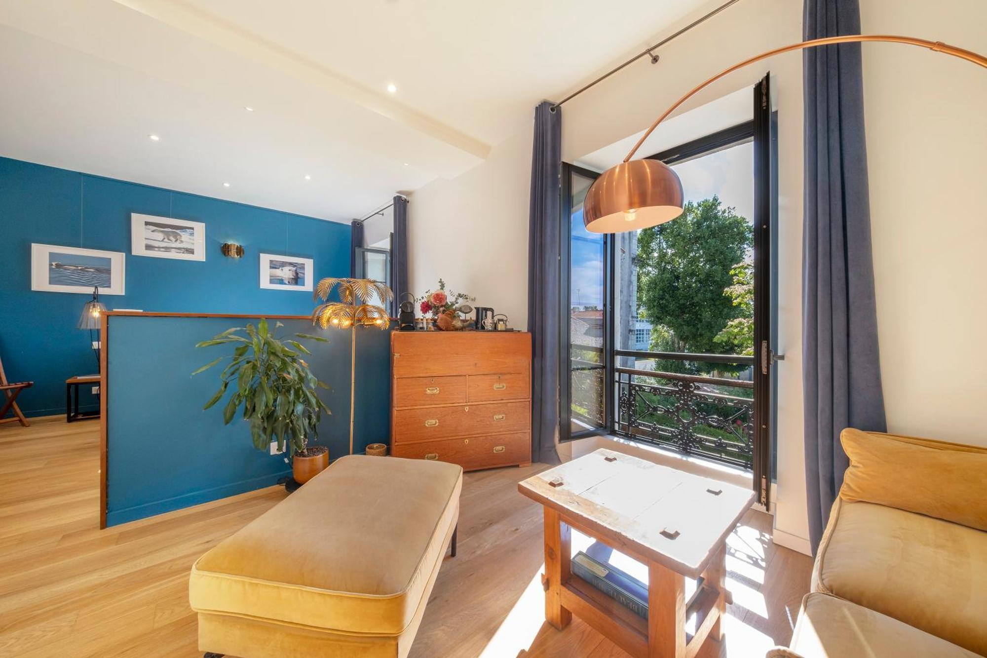 Escale Rochelaise, Gite Urbain Avec Spa Bain Nordique Et Sauna Tonneau ラ・ロシェル エクステリア 写真
